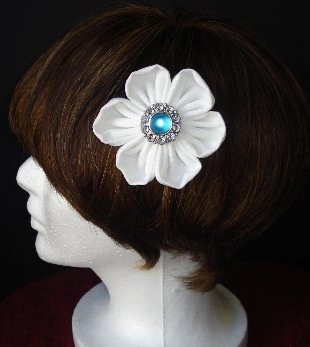 Kanzashi Flower Hair Clip/ Bridesmaid Hair Clip/ Bridal Wear/white/red/green /blue Flower