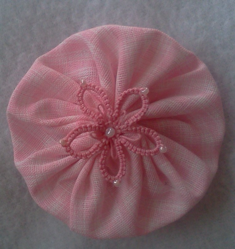 Pink Tatting Flower, Yo-yo Hair Clip